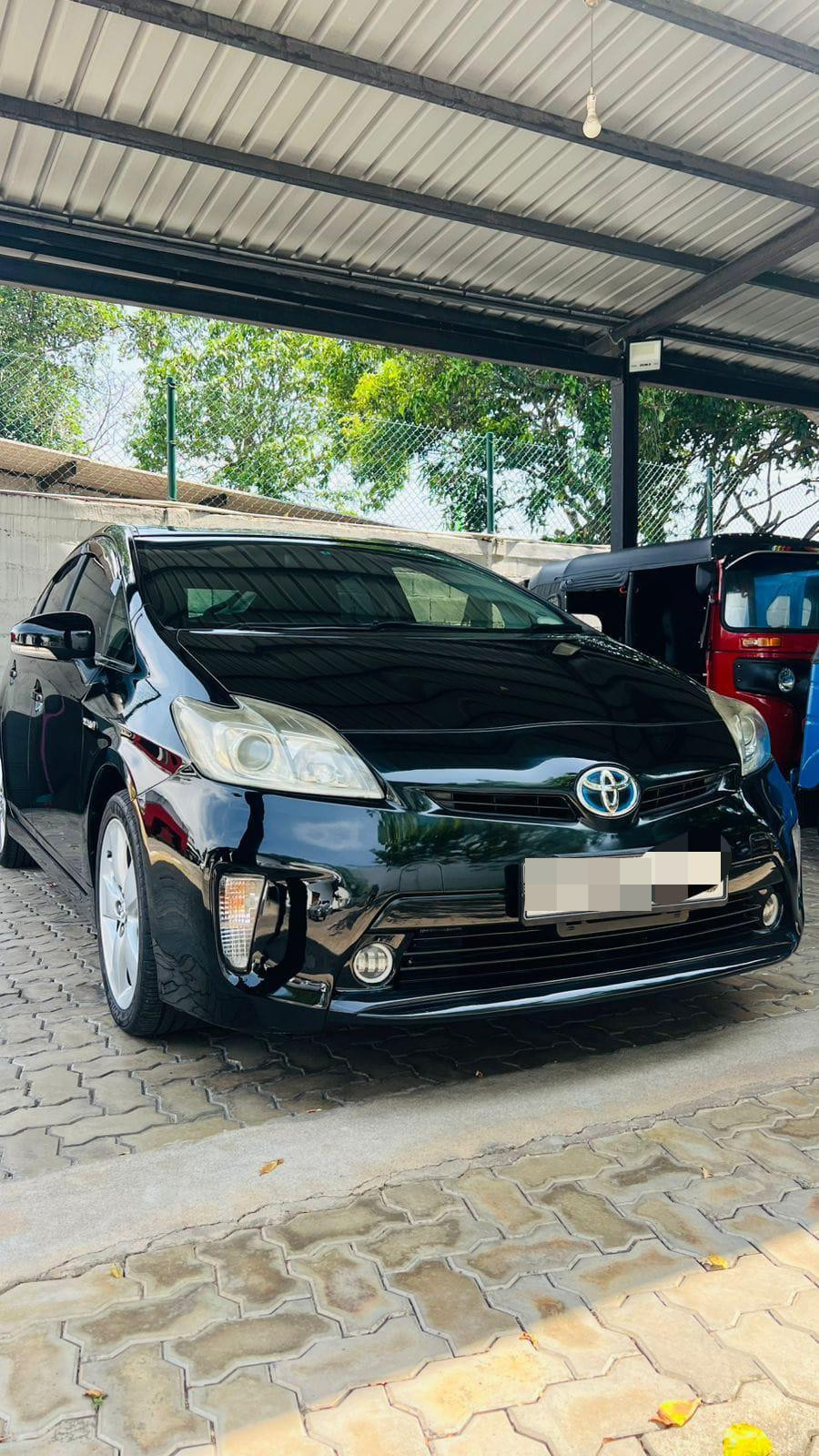 Toyota Prius 2013 - Used Car sale in Sri Lanka - patpat.lk
