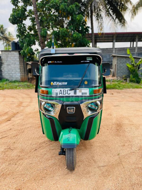 Bajaj Three Wheel 2015 - Used Three wheeler sale in Sri Lanka - patpat.lk