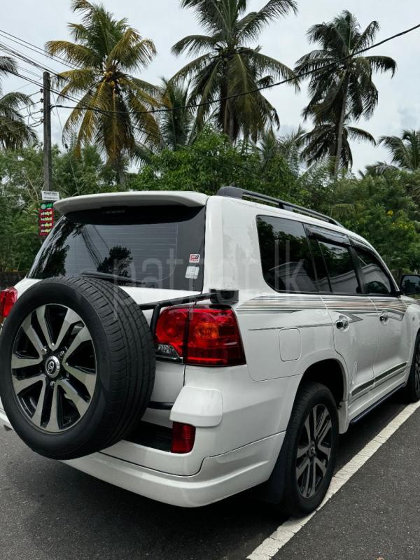 Advertisement image 2