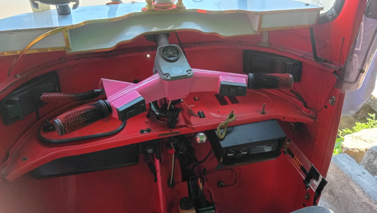 Bajaj Three Wheel 2011 - பயன்படுத்தப்பட்டது முச்சக்கர வண்டி sale in Sri Lanka - patpat.lk