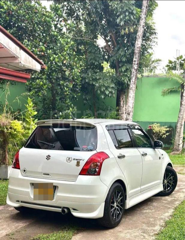 Advertisement image 5