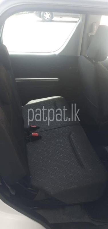 Advertisement image 6