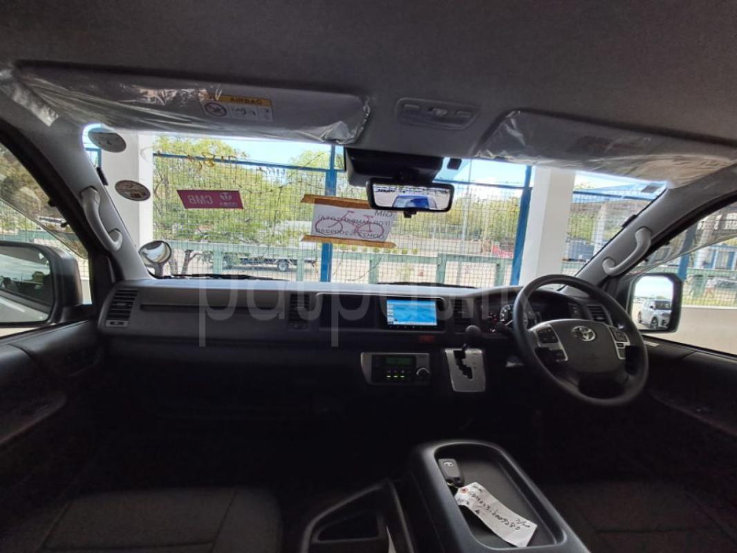 Toyota Hiace 2025 - Brand New Van sale in Sri Lanka - patpat.lk