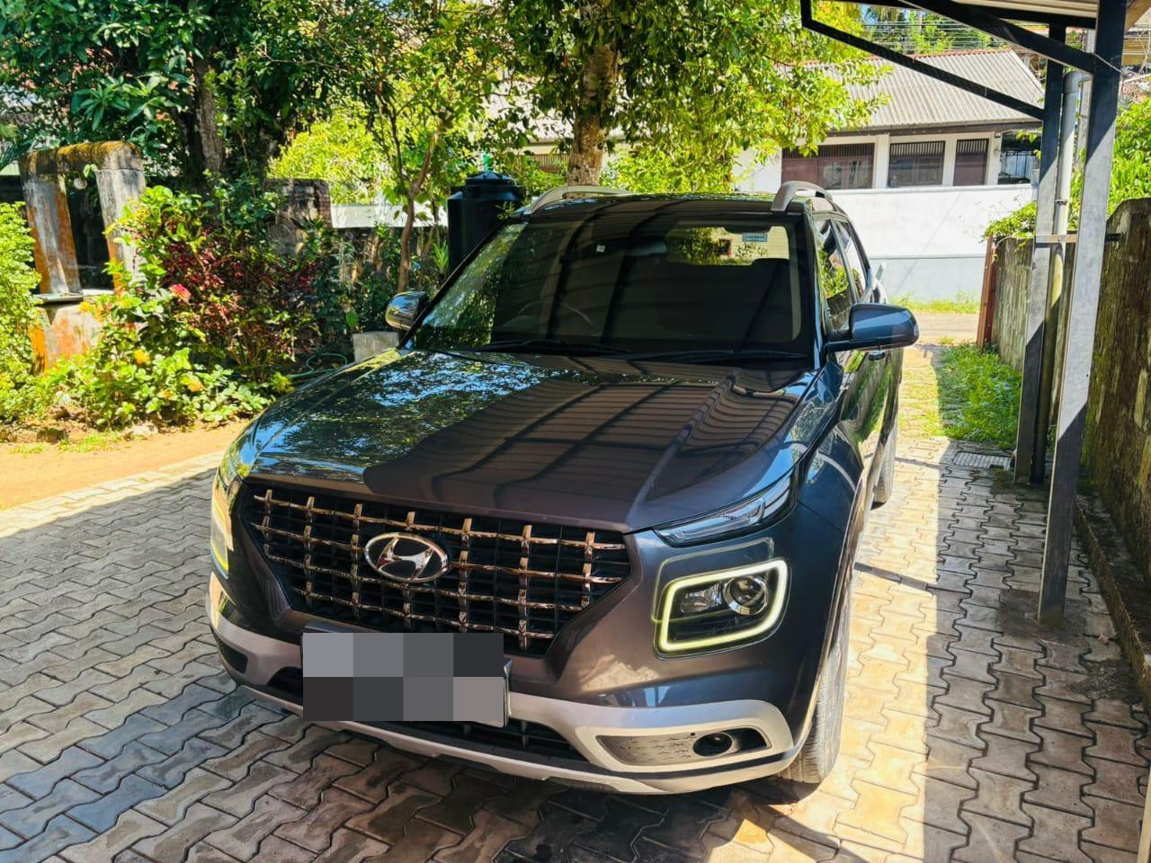 Hyundai Venue 2019 - Used SUV sale in Sri Lanka - patpat.lk