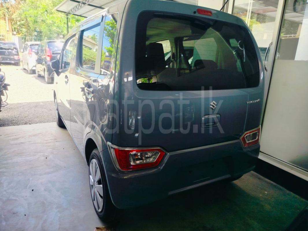 Advertisement image 4