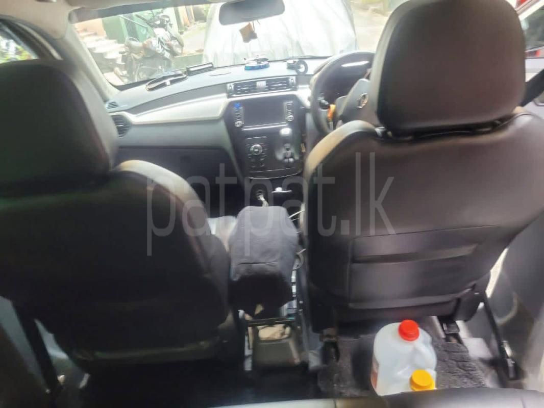 Advertisement image 1