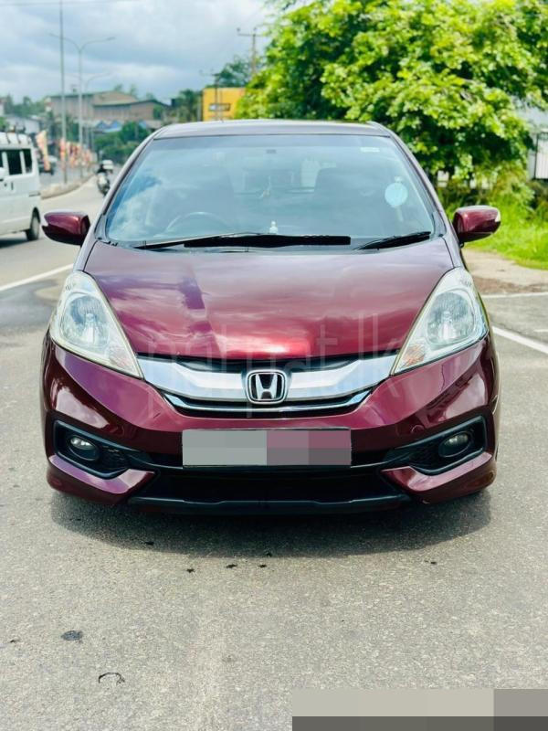 Honda Fit 2014 - பயன்படுத்தப்பட்டது கார் sale in Sri Lanka - patpat.lk