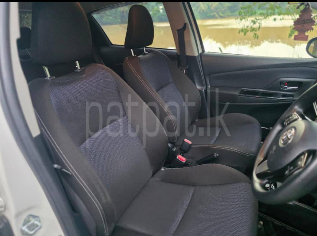Toyota Vitz 2018 - பயன்படுத்தப்பட்டது கார் sale in Sri Lanka - patpat.lk