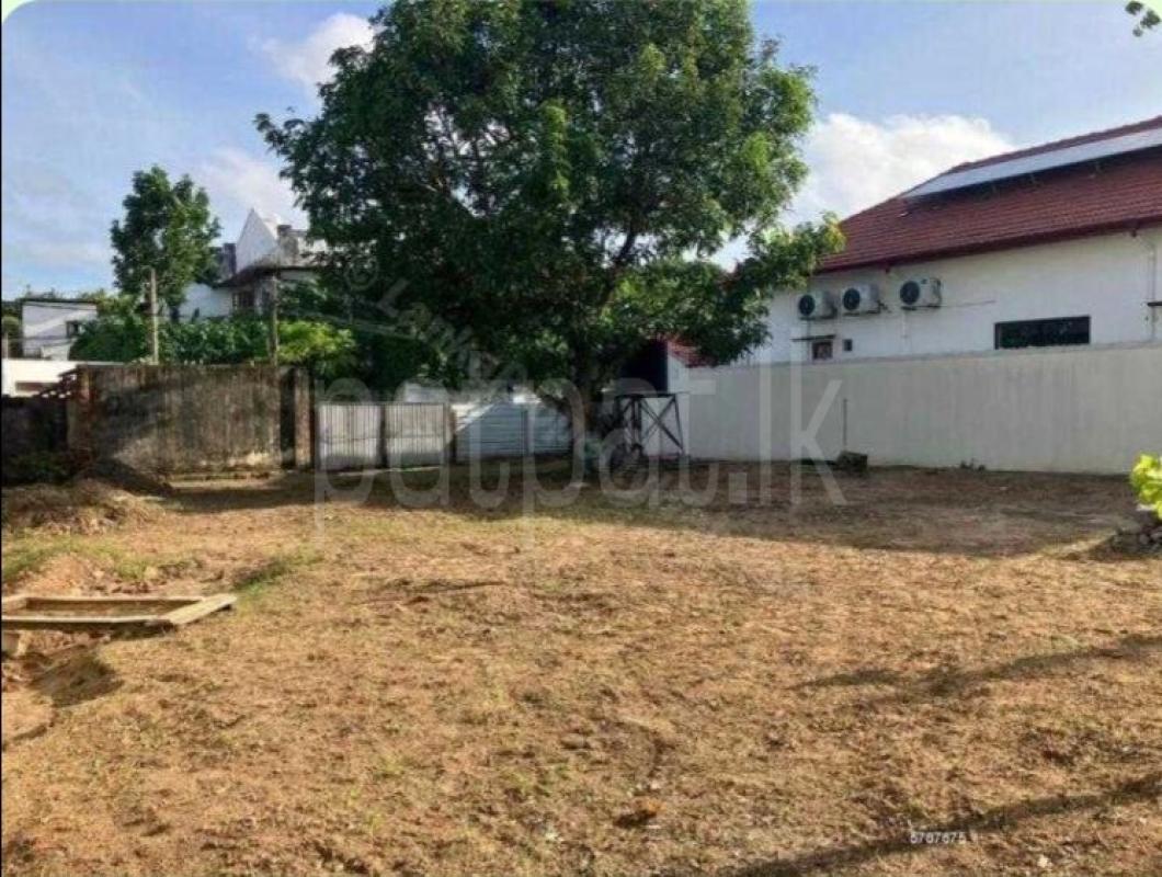 Residential Land for Sale in Narahenpita (Colombo 05) ads-image-1