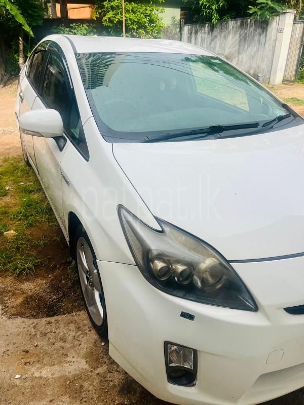Toyota Prius 2009 - பயன்படுத்தப்பட்டது கார் sale in Sri Lanka - patpat.lk