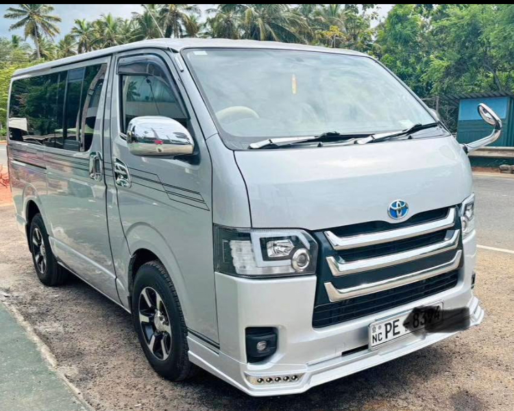 Toyota Grand Hiace 2007 - Used Van sale in Sri Lanka - patpat.lk