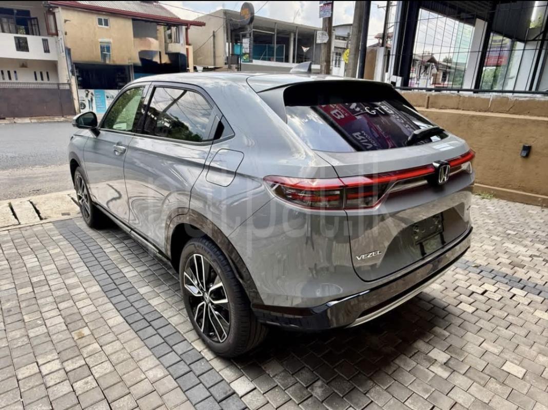 Honda Vezel 2029 - சான்றளிக்கப்பட்டது SUV sale in Sri Lanka - patpat.lk