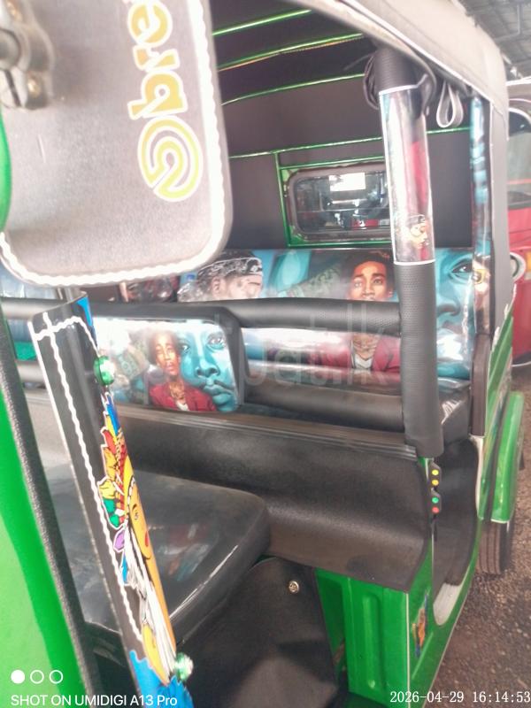 Bajaj Three Wheel 2010 - பயன்படுத்தப்பட்டது முச்சக்கர வண்டி sale in Sri Lanka - patpat.lk