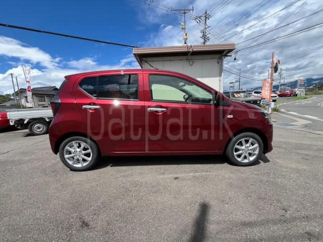 Advertisement image 4