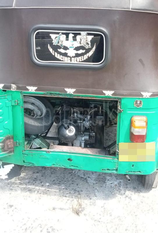 Bajaj 4 stroke 2008 - பயன்படுத்தப்பட்டது முச்சக்கர வண்டி sale in Sri Lanka - patpat.lk