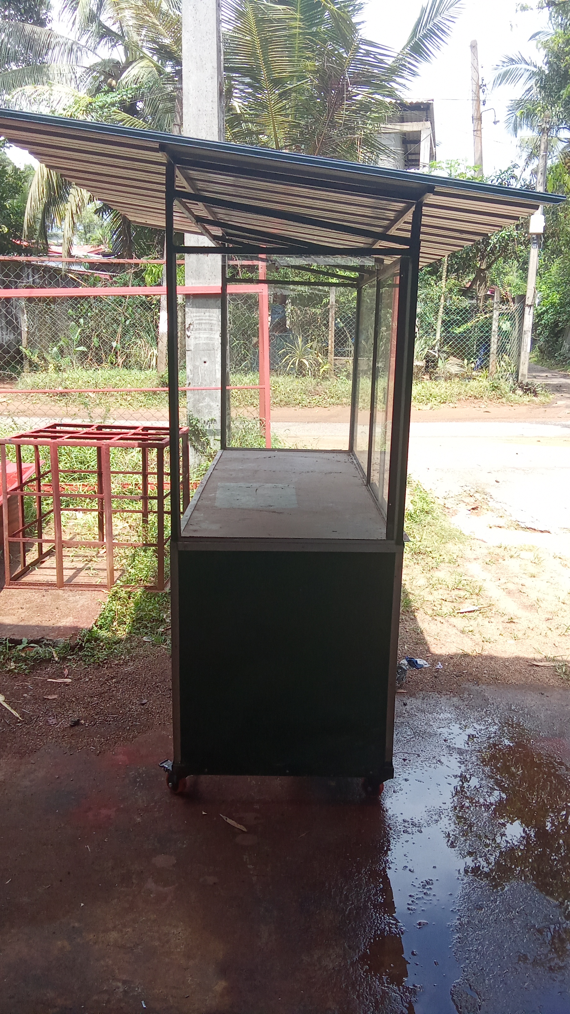 Advertisement image 4