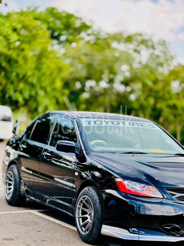 Advertisement image 6