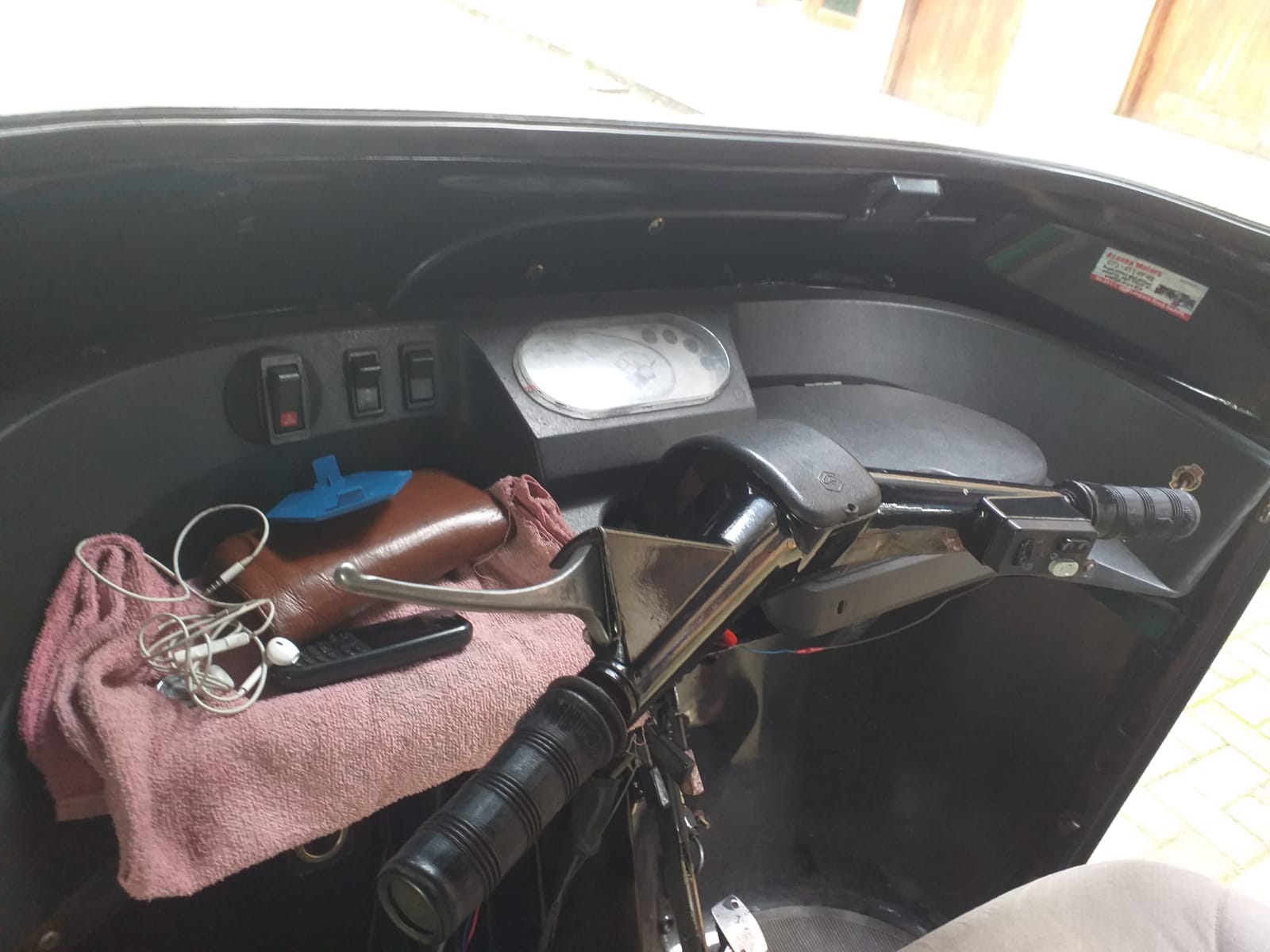 Piaggio Three Wheel 2015 - Used Three wheeler sale in Sri Lanka - patpat.lk