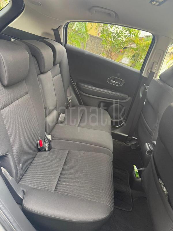 Honda Vezel 2014 - பயன்படுத்தப்பட்டது SUV sale in Sri Lanka - patpat.lk