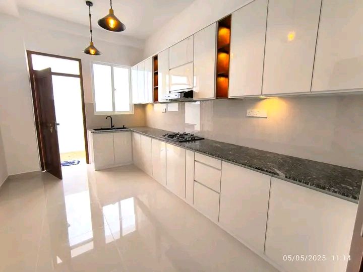 House for Sale in Athurugiriya