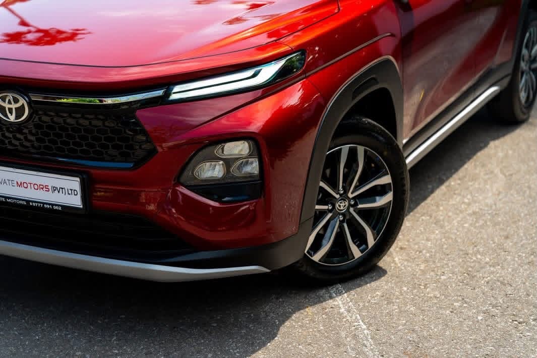 Advertisement image 3