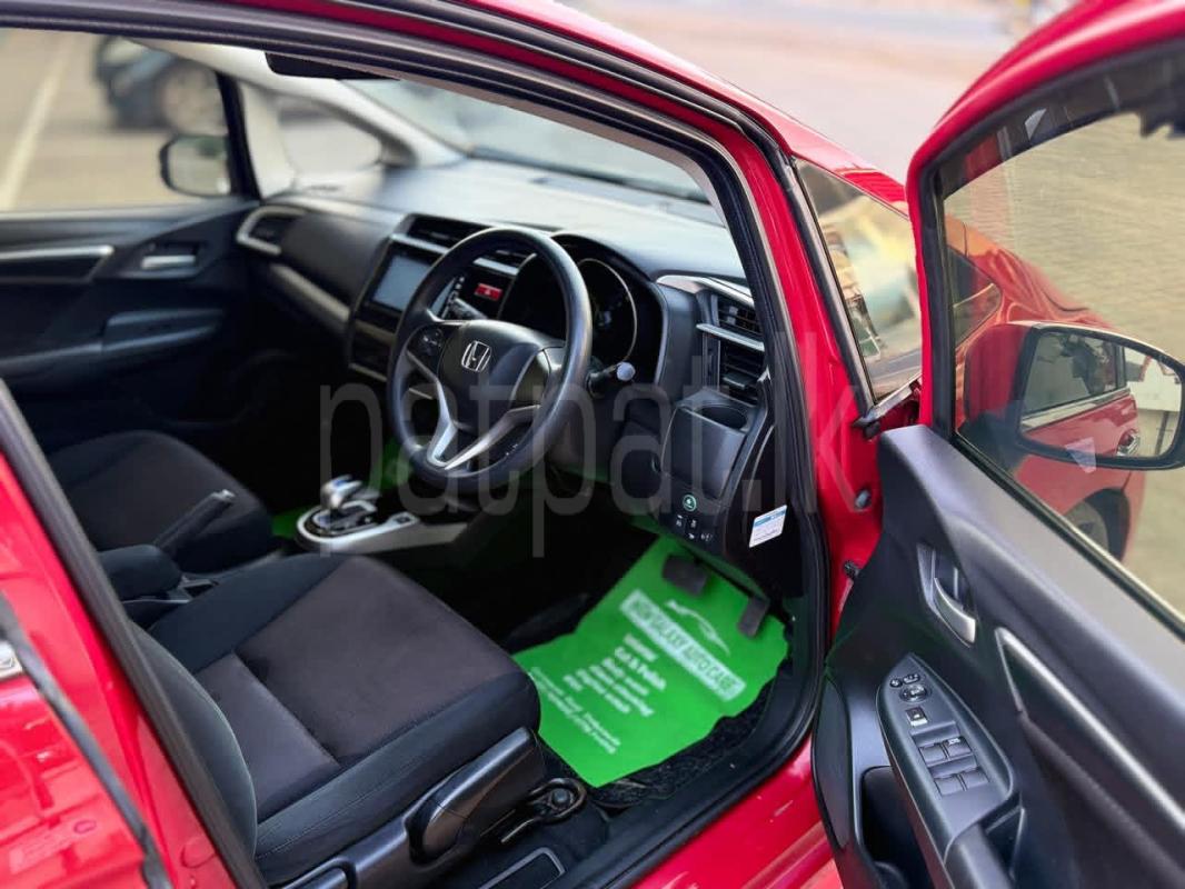 Honda Fit 2014 - பயன்படுத்தப்பட்டது கார் sale in Sri Lanka - patpat.lk