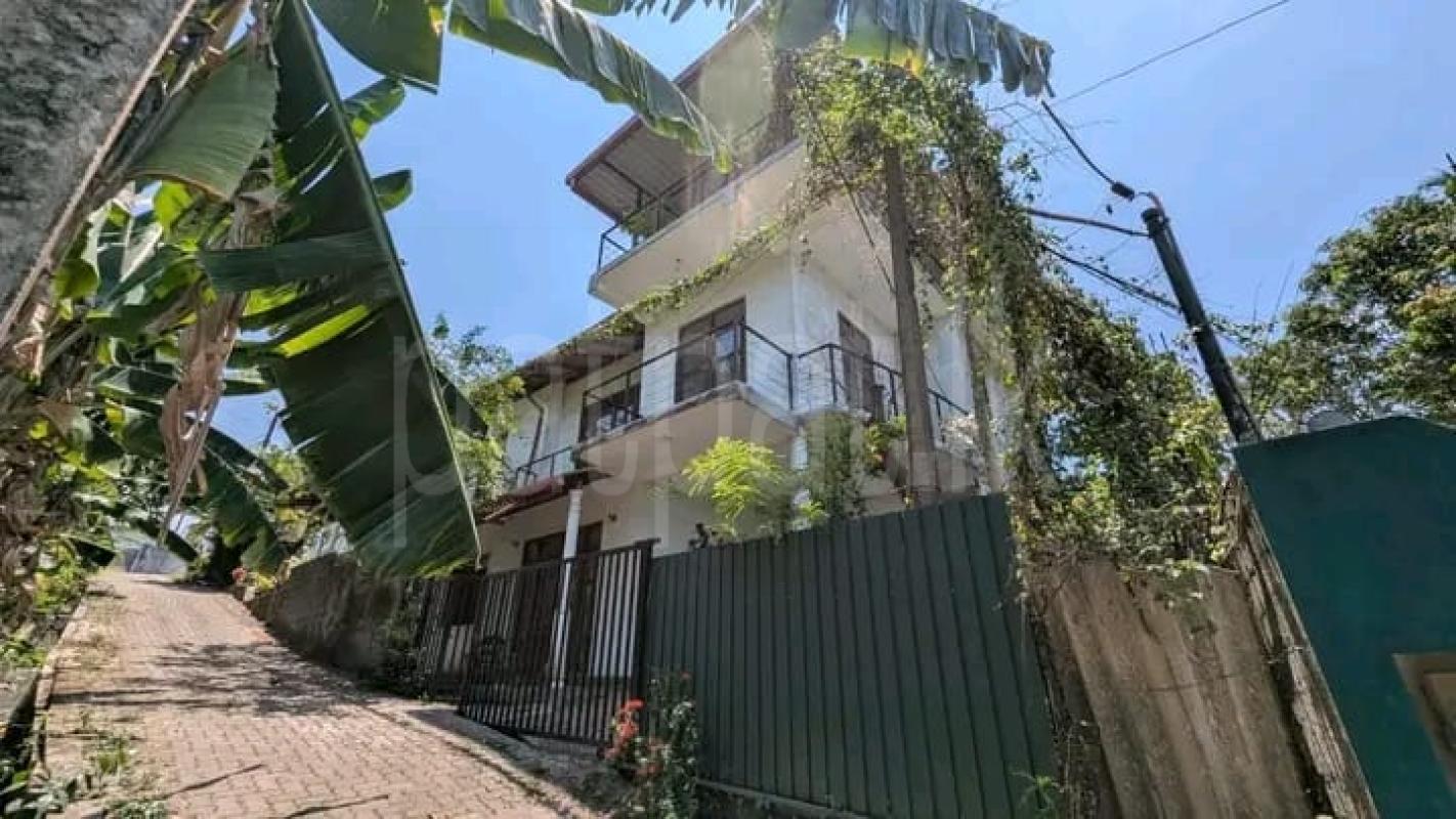 House for Sale in Kiribathgoda ads-image-1