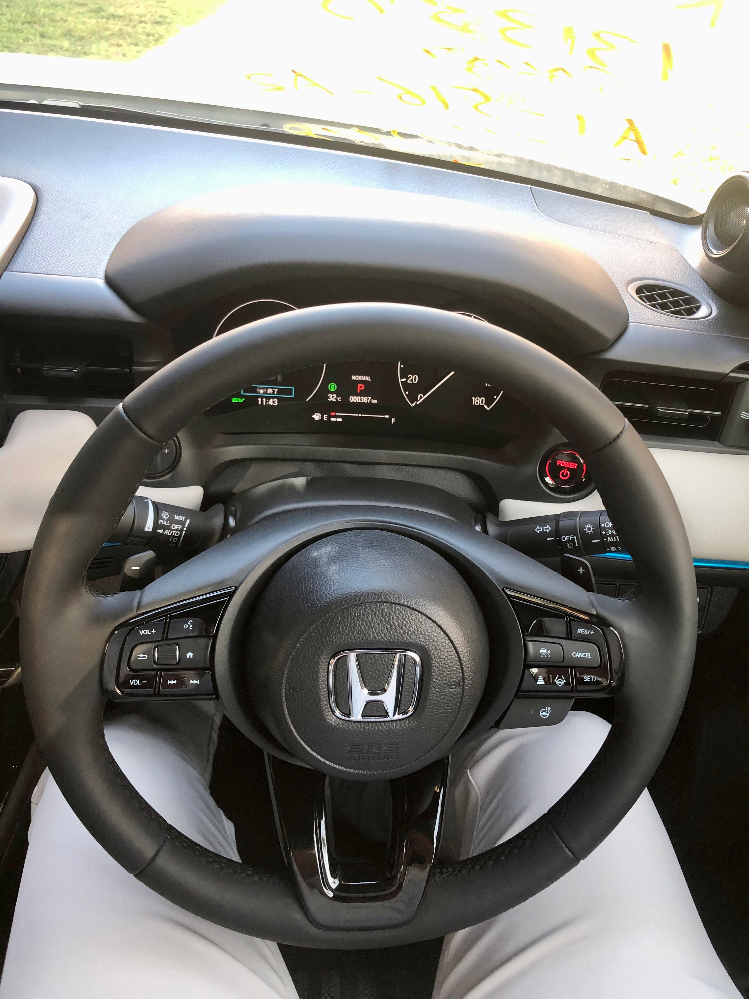 Honda Vezel 2025 - අලුත් SUV රථය sale in Sri Lanka - patpat.lk