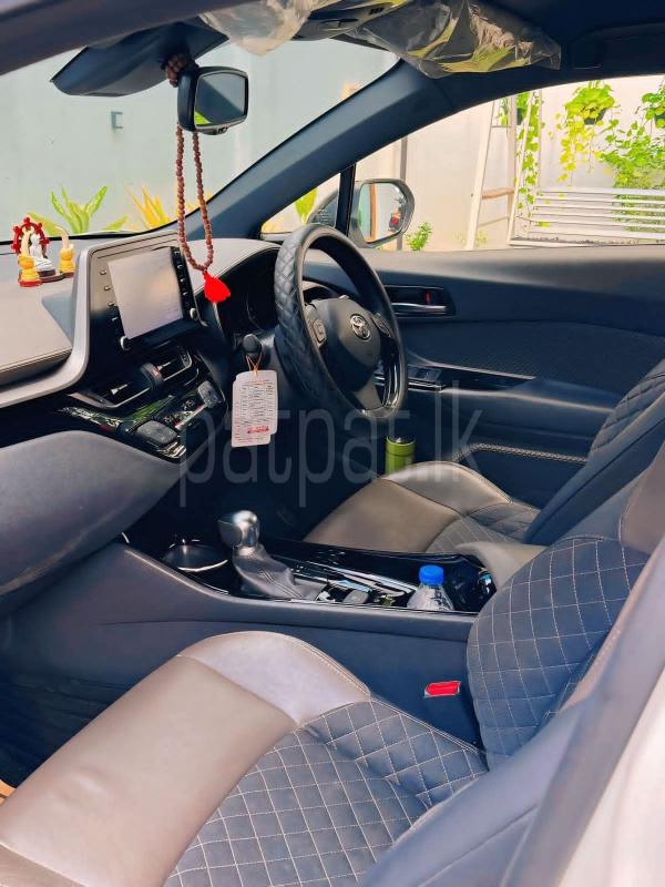 Toyota CHR 2019 - பயன்படுத்தப்பட்டது SUV sale in Sri Lanka - patpat.lk