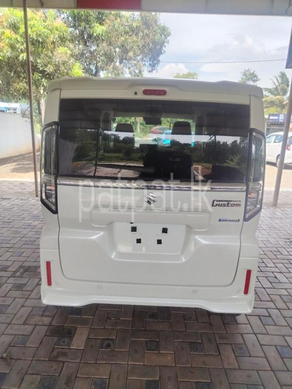 Advertisement image 3