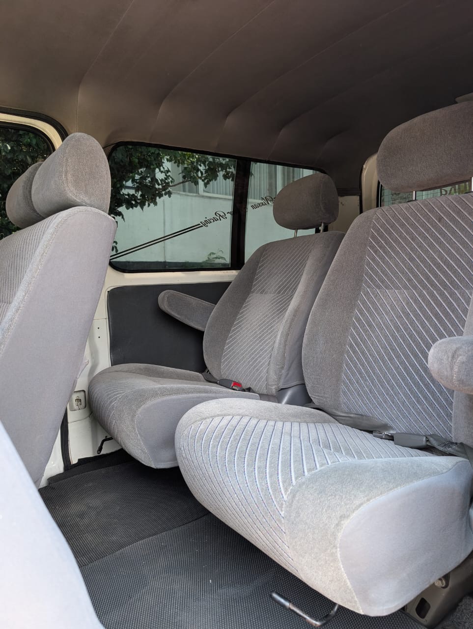 Nissan Caravan 2000 - Used Van sale in Sri Lanka - patpat.lk