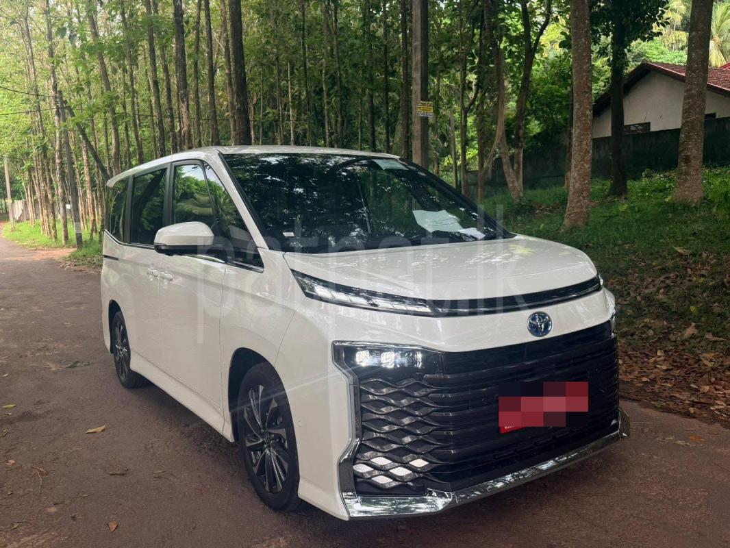 Toyota Roomy 2025 - சான்றளிக்கப்பட்டது வேன் sale in Sri Lanka - patpat.lk