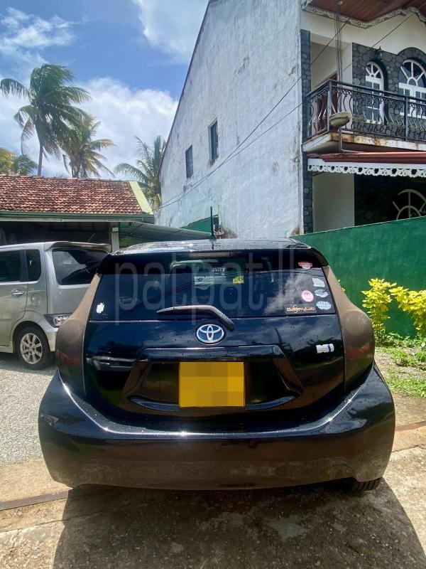 Toyota Aqua 2012 - பயன்படுத்தப்பட்டது கார் sale in Sri Lanka - patpat.lk