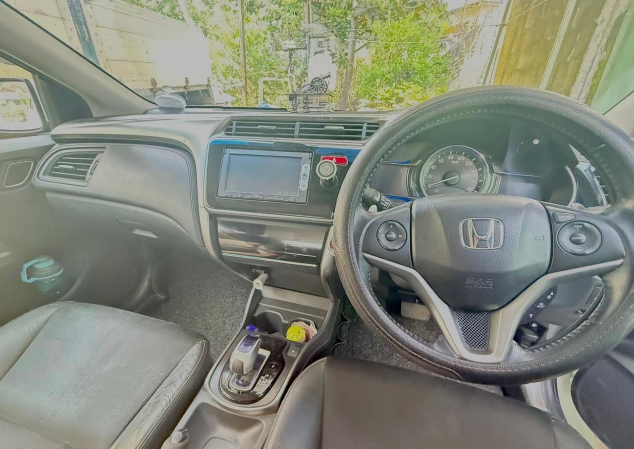 Honda Grace 2814 - Used Car sale in Sri Lanka - patpat.lk