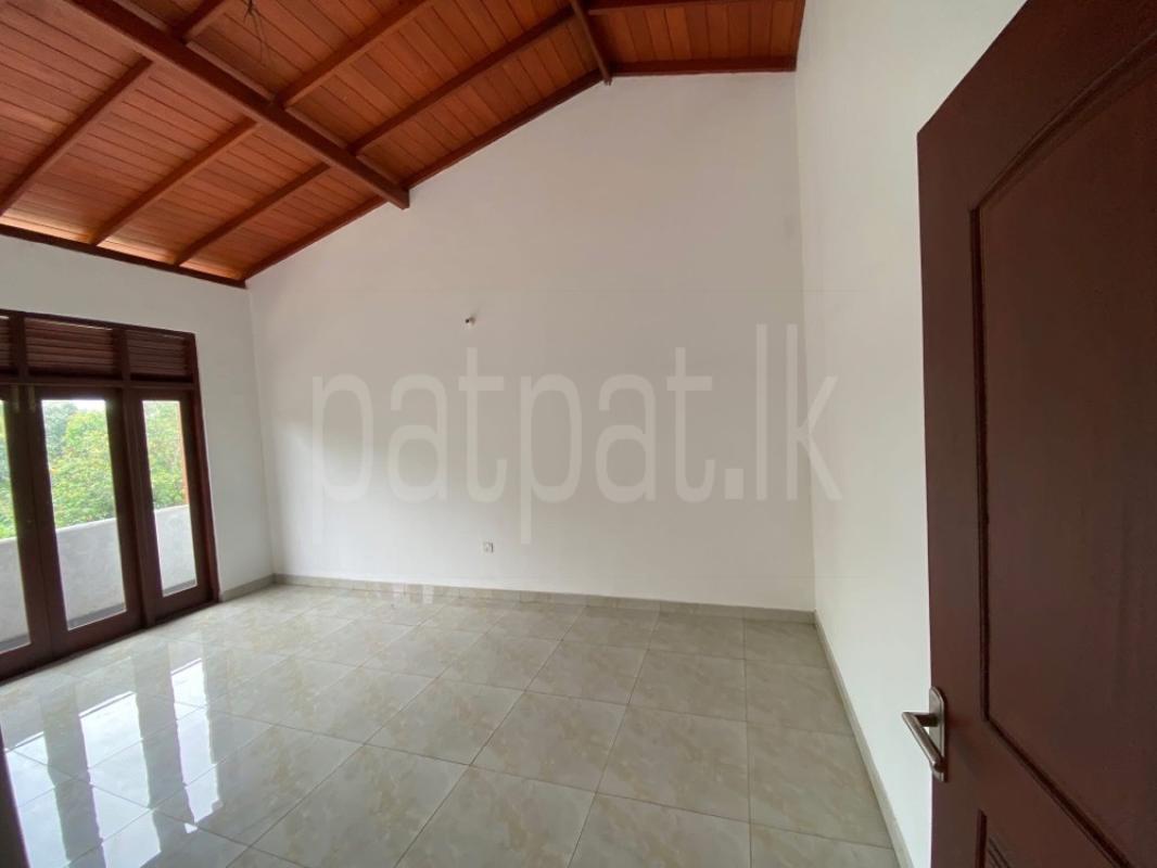 House for Sale in Kottawa