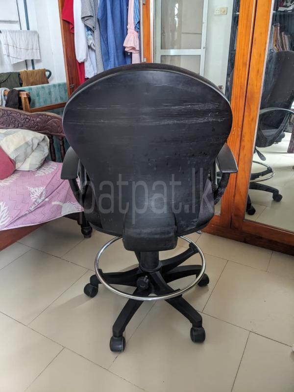 Advertisement image 4