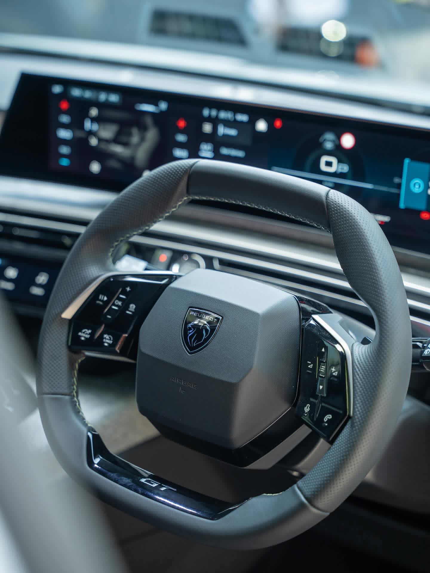 Peugeot 5008 2025 - Brand New SUV sale in Sri Lanka - patpat.lk