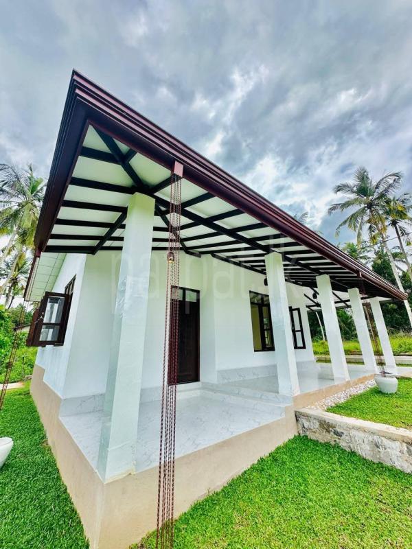 House for Sale in Nittambuwa