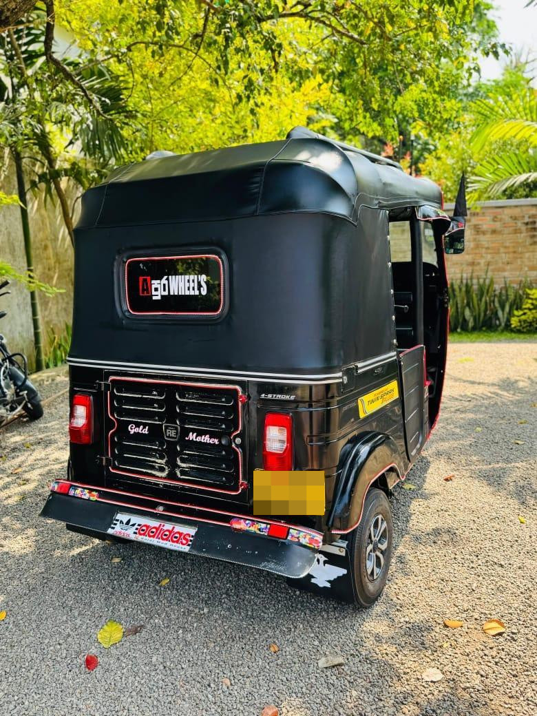 Bajaj Three Wheel 2014 - Used Three wheeler sale in Sri Lanka - patpat.lk