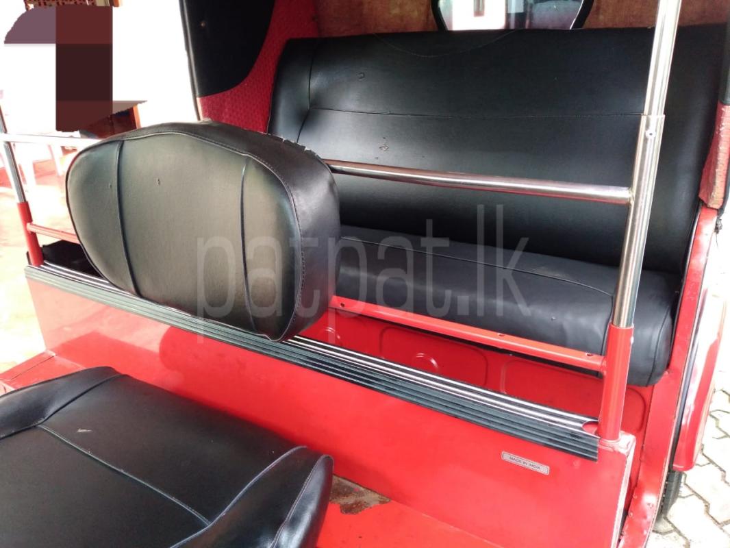 Bajaj Three Wheel 2014 - பயன்படுத்தப்பட்டது முச்சக்கர வண்டி sale in Sri Lanka - patpat.lk
