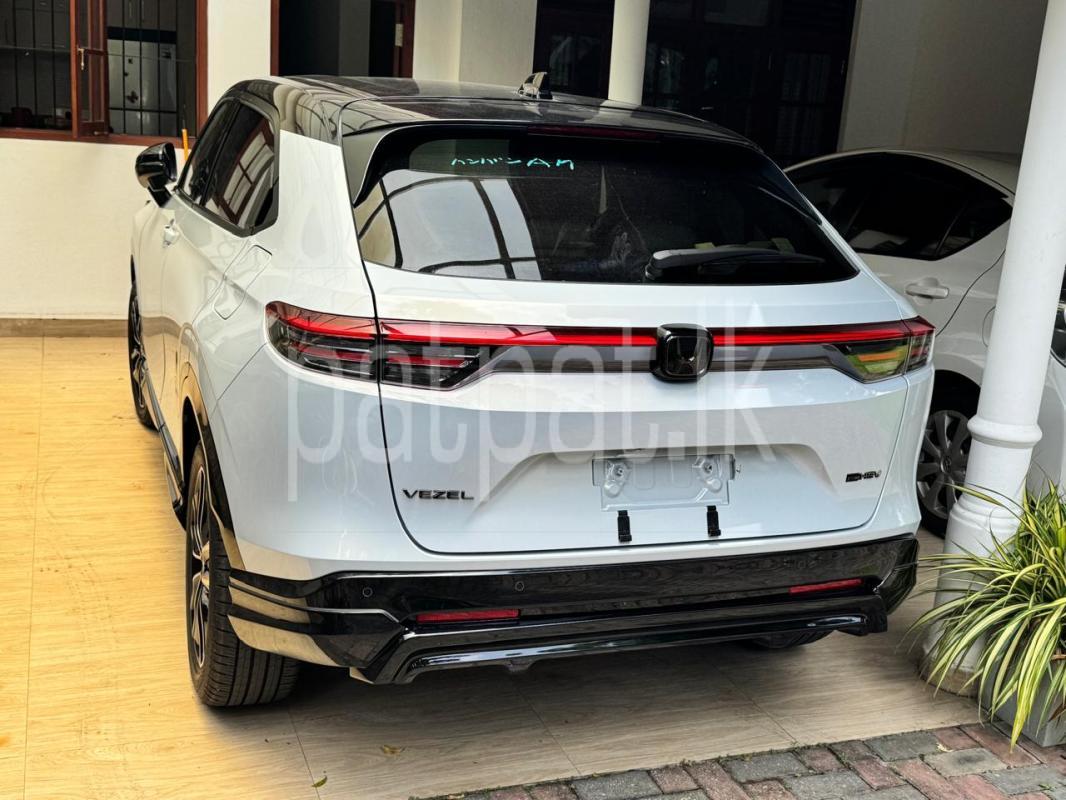 Advertisement image 4