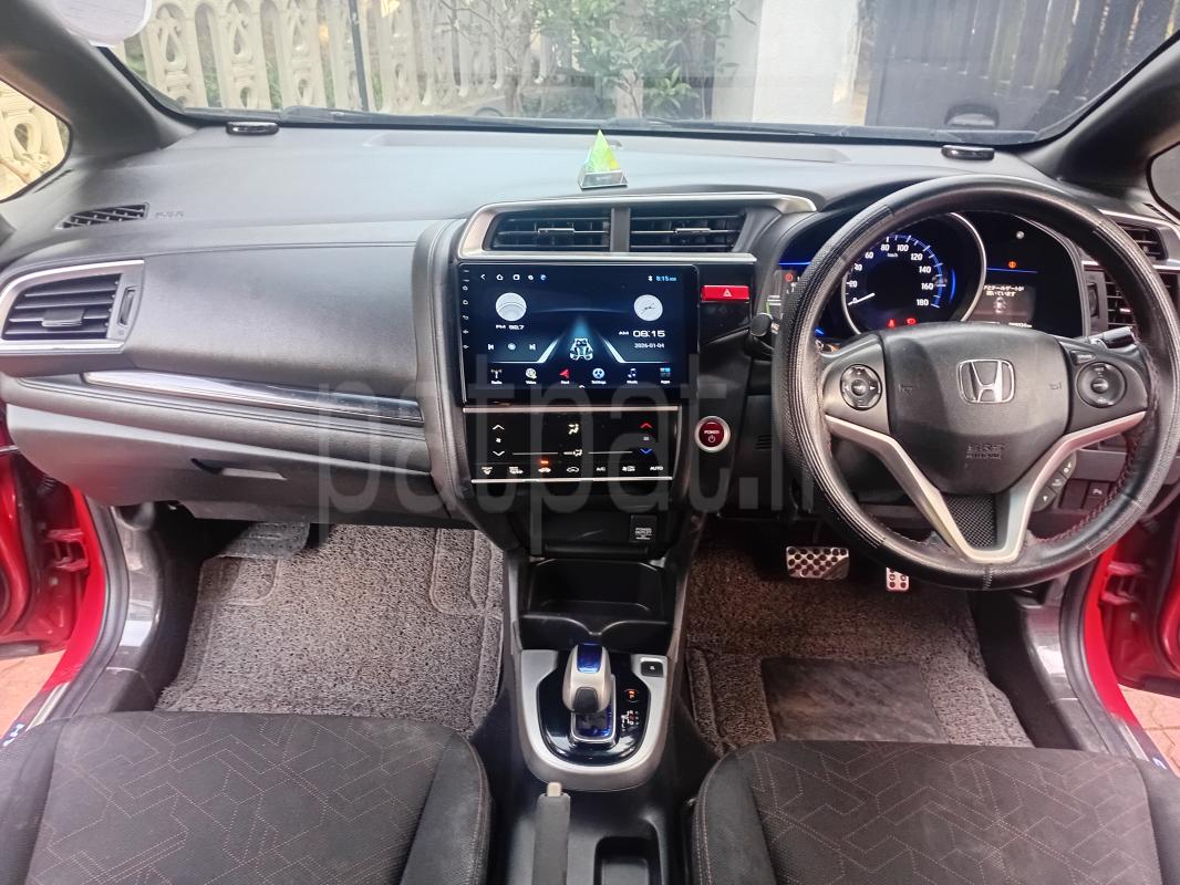 Advertisement image 4