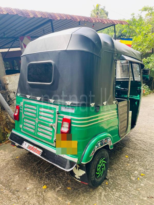 Bajaj 2 stroke 2006 - භාවිතා කරන ලද ත්‍රිරෝද රථය sale in Sri Lanka - patpat.lk