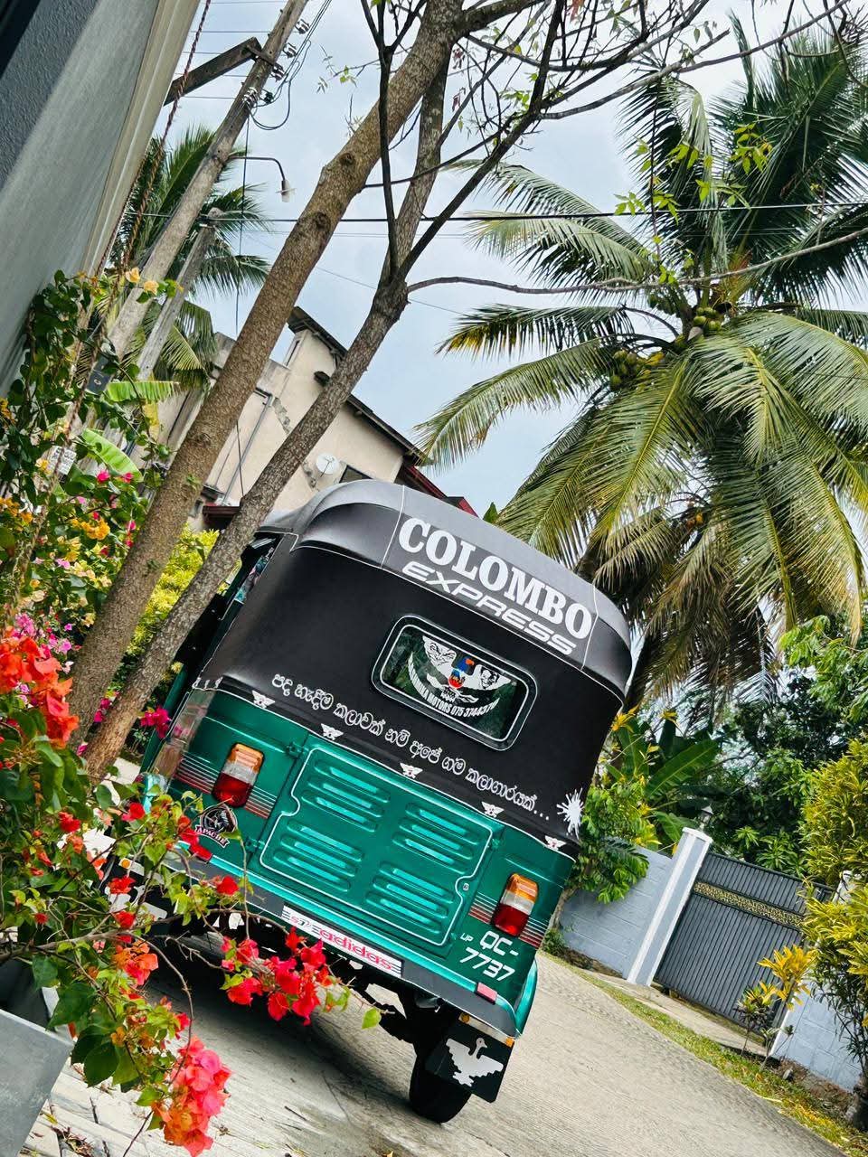 Bajaj Three Wheel 2005 - භාවිතා කරන ලද ත්‍රිරෝද රථය sale in Sri Lanka - patpat.lk