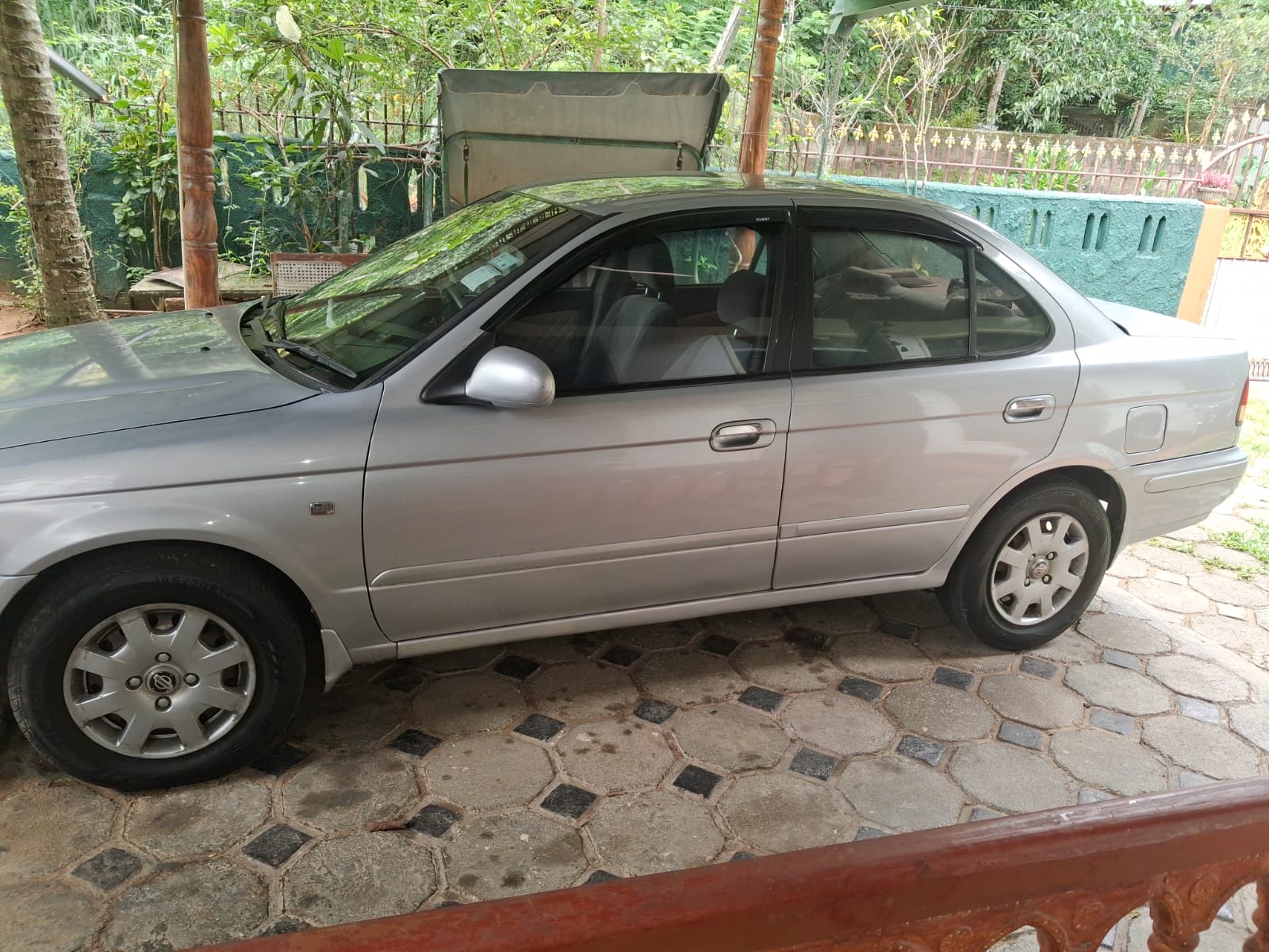 Nissan FB 15 2000 - பயன்படுத்தப்பட்டது கார் sale in Sri Lanka - patpat.lk