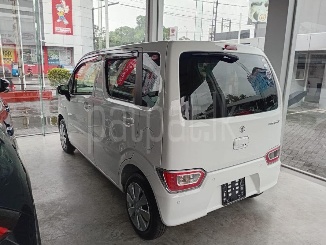 Advertisement image 4