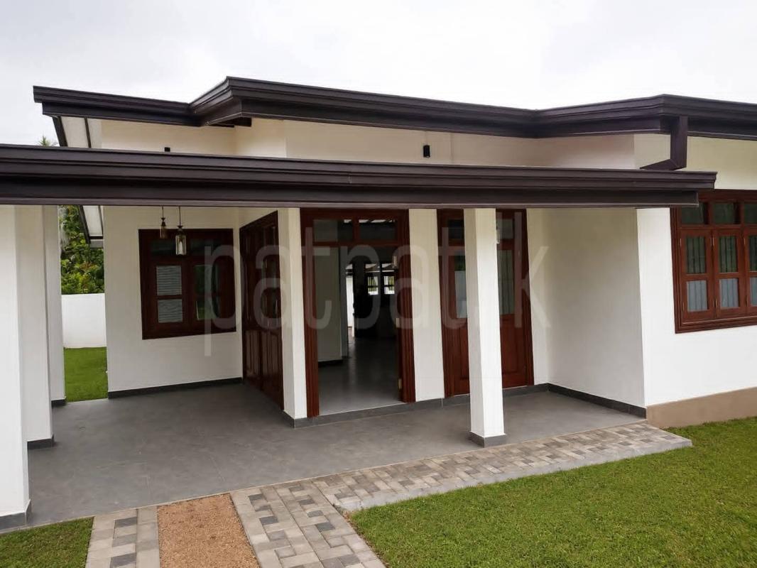 House for Sale in Homagama ads-image-1