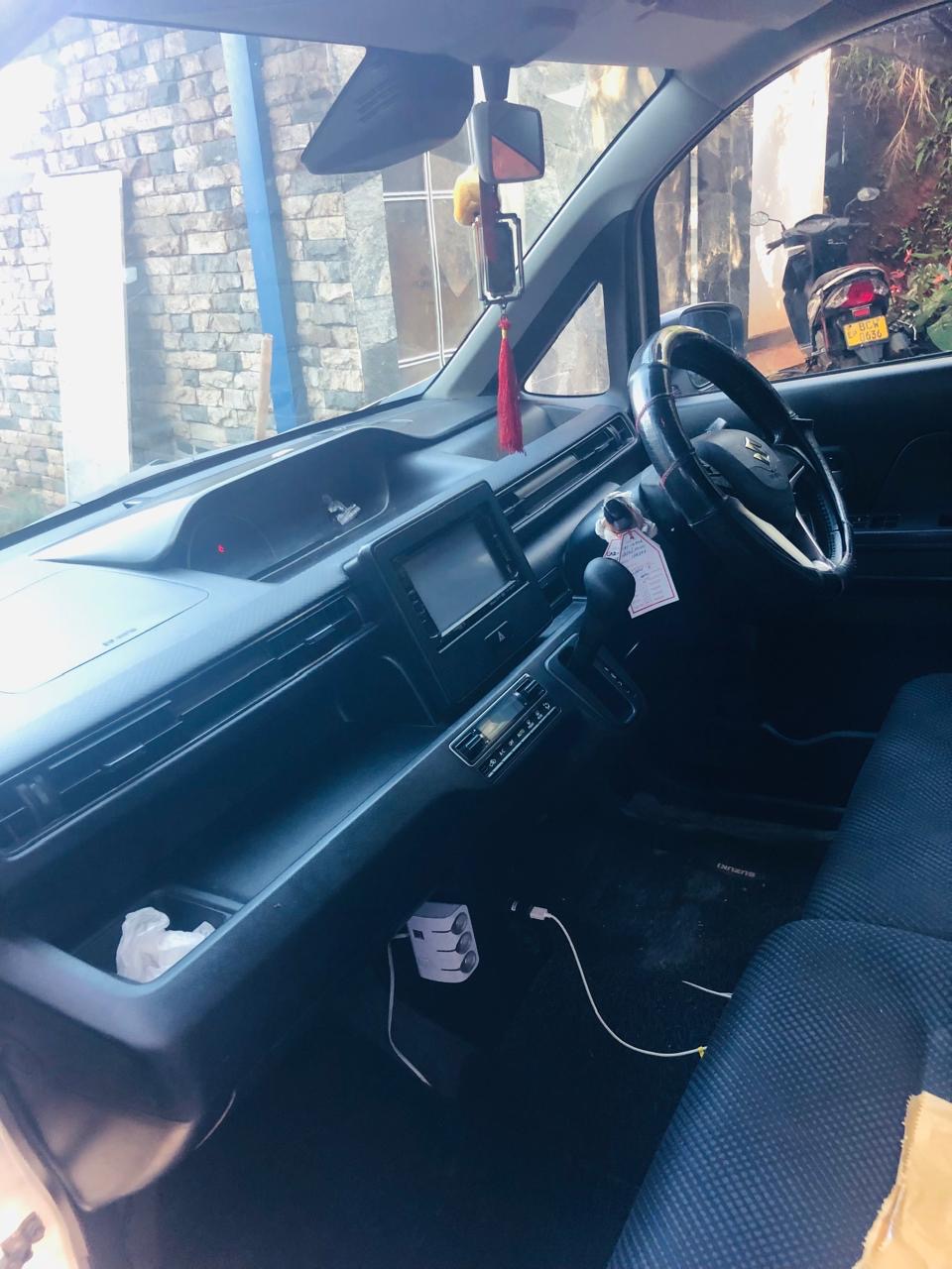 Suzuki Wagon R 2017 - Used Car sale in Sri Lanka - patpat.lk