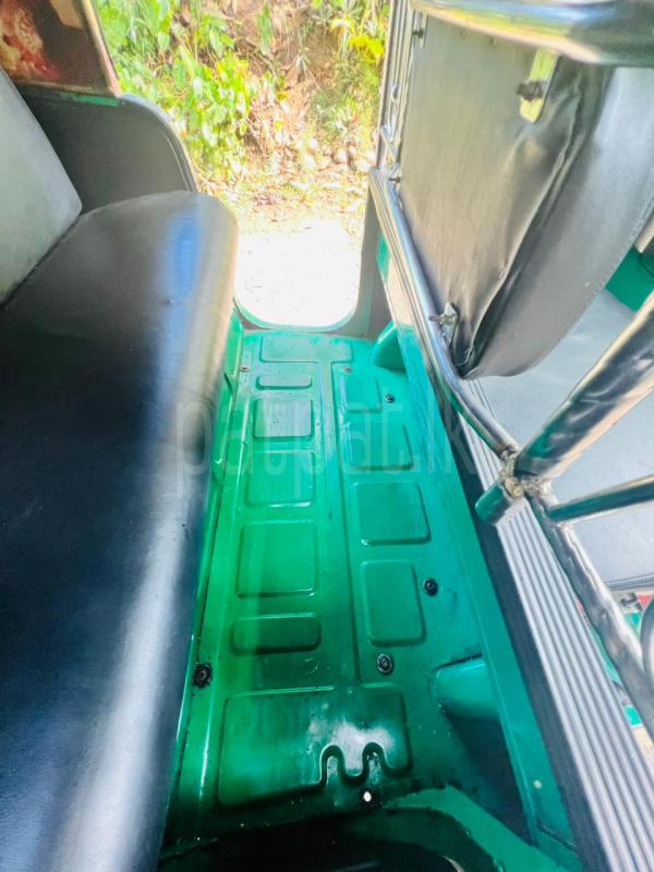 Bajaj Three Wheel 2016 - Used Three wheeler sale in Sri Lanka - patpat.lk