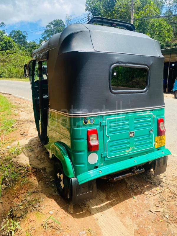 Bajaj Three Wheel 2015 - භාවිතා කරන ලද ත්‍රිරෝද රථය sale in Sri Lanka - patpat.lk
